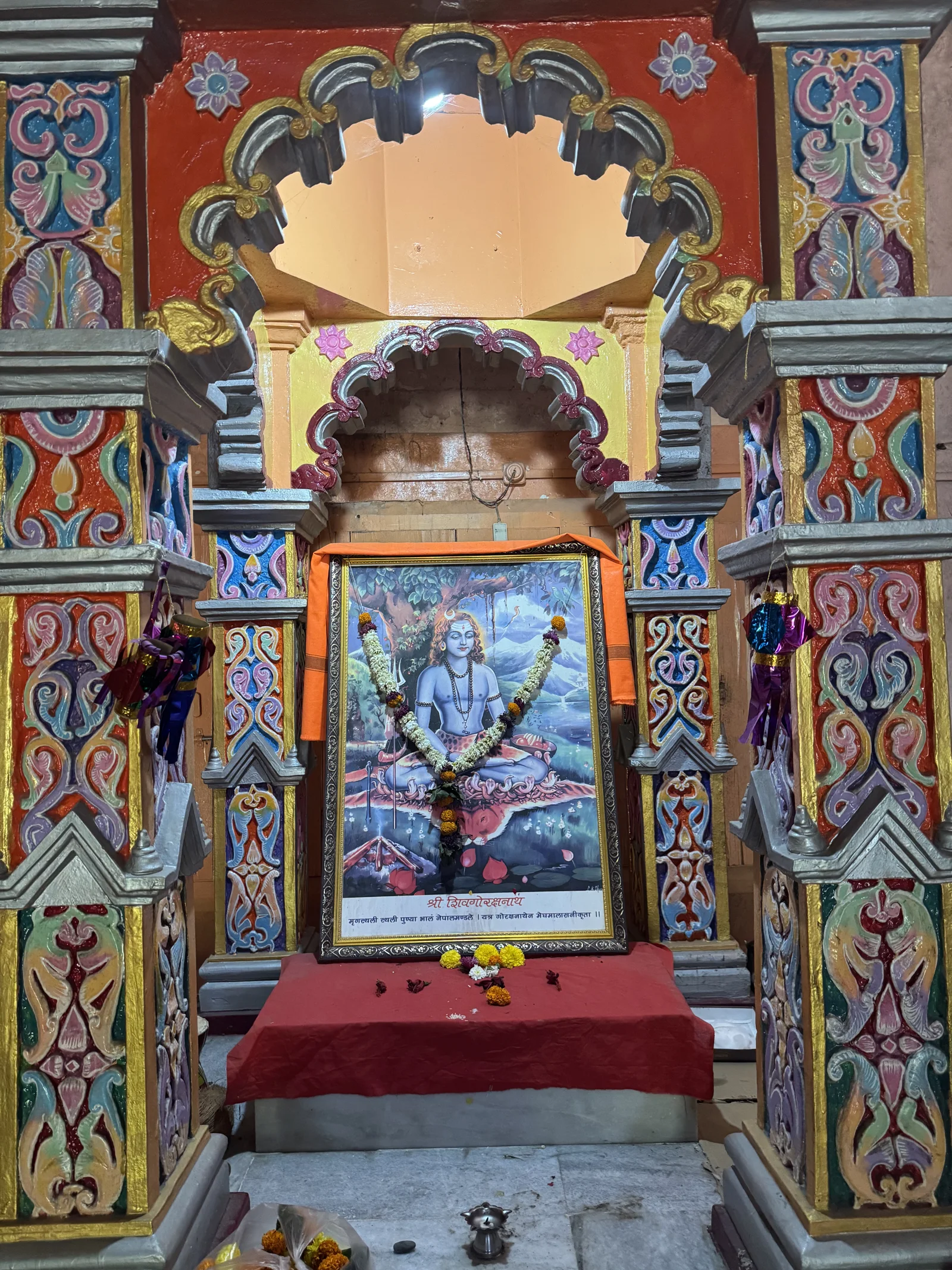 Altar to Shrī Gorakshanāth in Trymbakeshwar